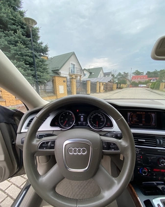 Audi A5 cena 54000 przebieg: 188832, rok produkcji 2011 z Legionowo małe 277